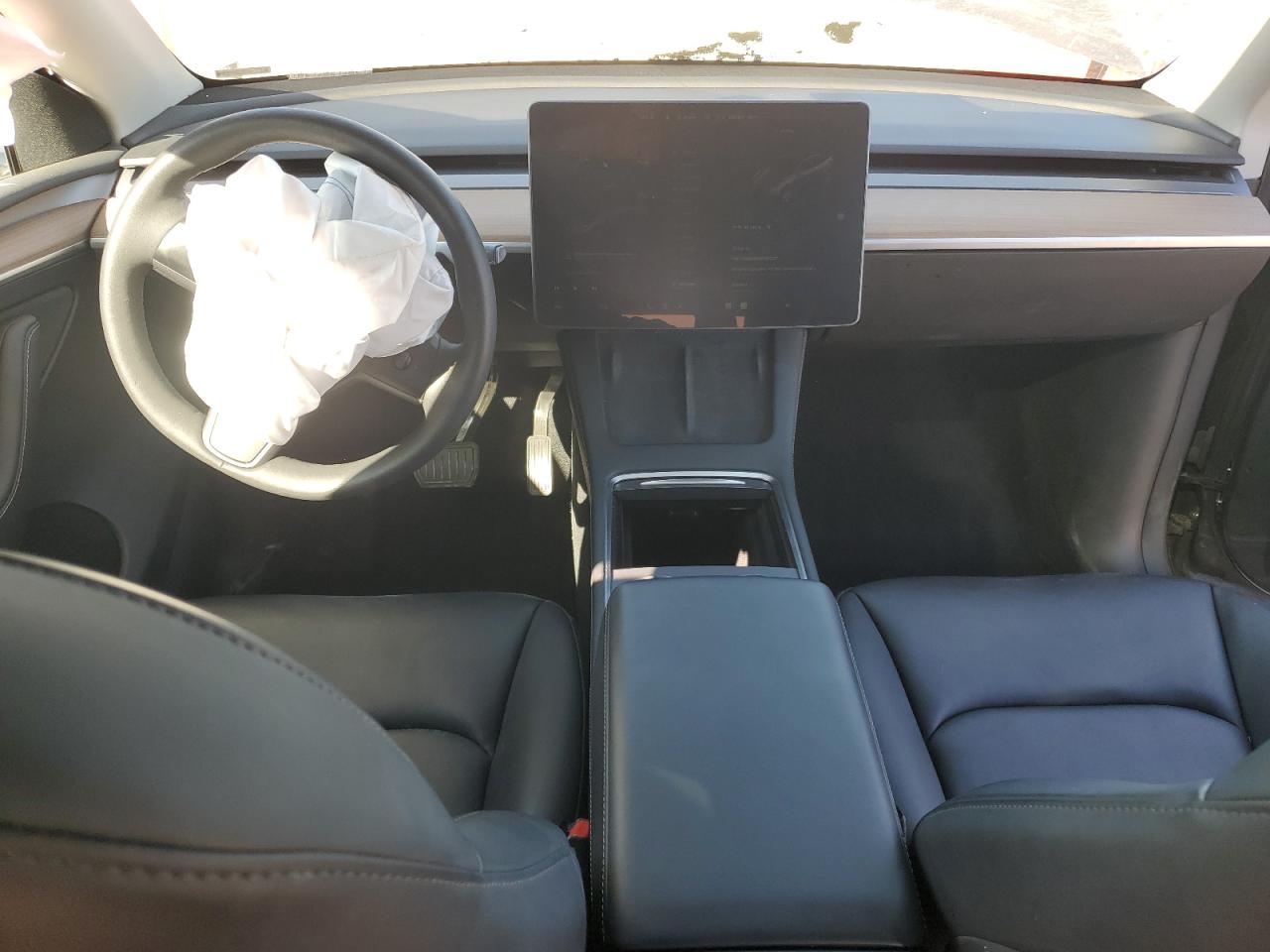 Tesla Model Y Image 5