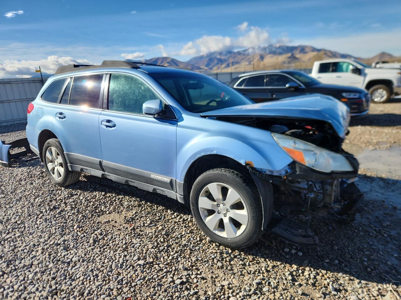 Subaru Outback 2.5i Premium Image 10