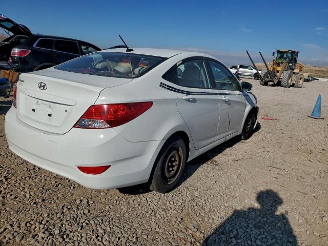 Hyundai ACCENT Gls Image 4