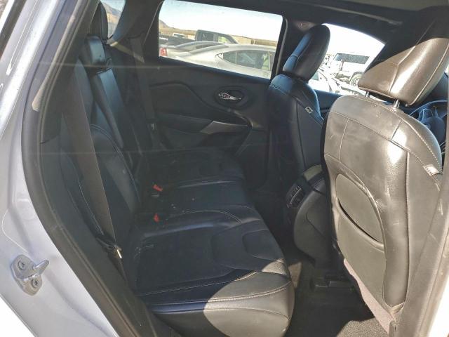 Jeep Grand Cherokee Latitude Lux Image 9