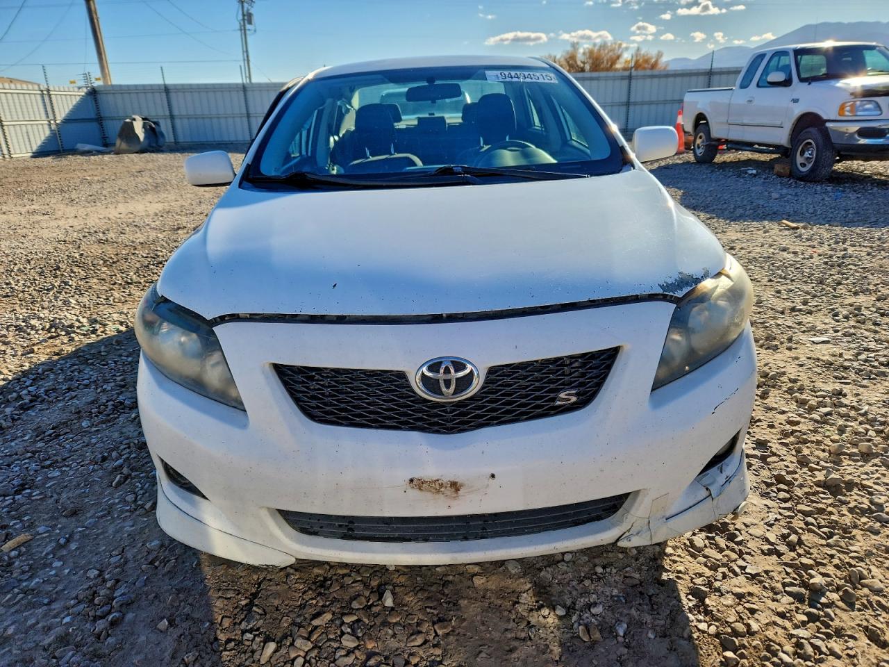 Toyota Corolla Base Image 4