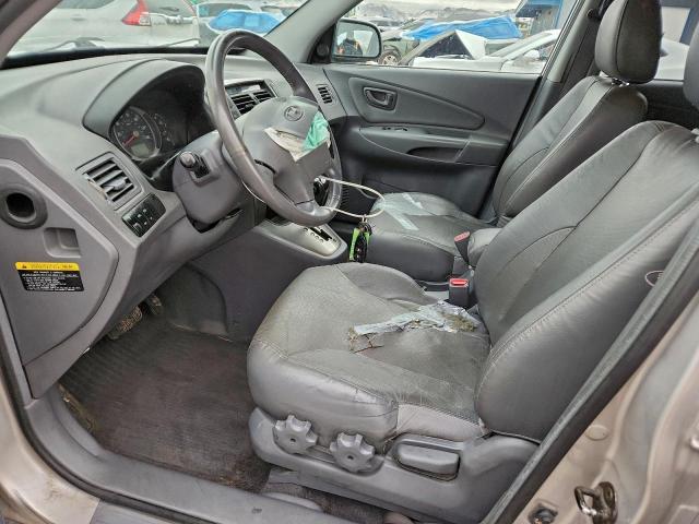 Hyundai TUCSON Gls Image 13