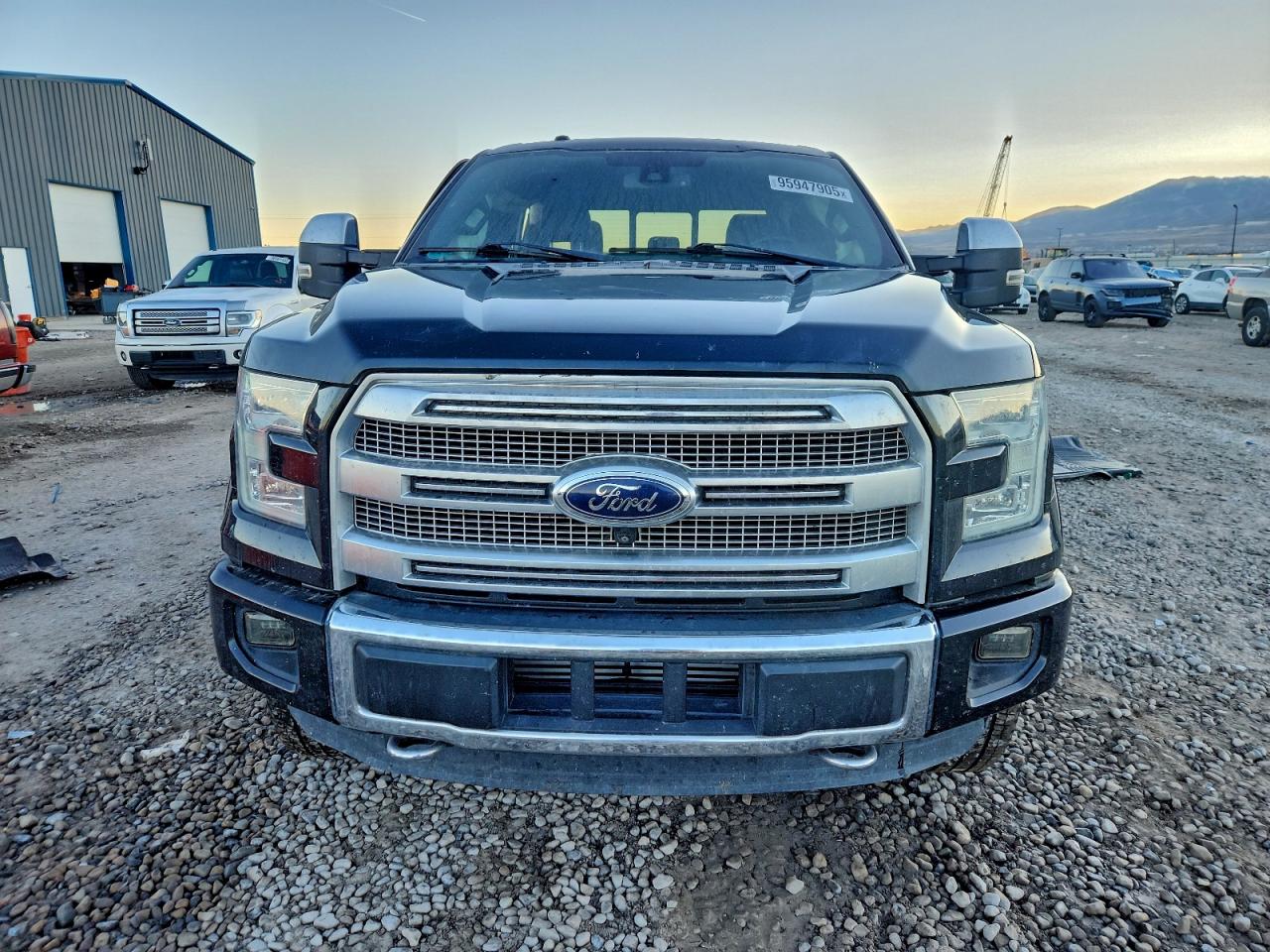 Ford F-150 Supercrew Image 8