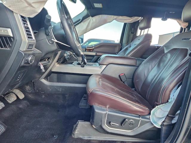 Ford F-150 Supercrew Image 4