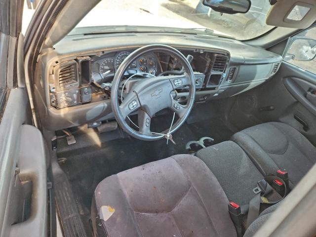 Chevrolet Silverado C1500 Image 10