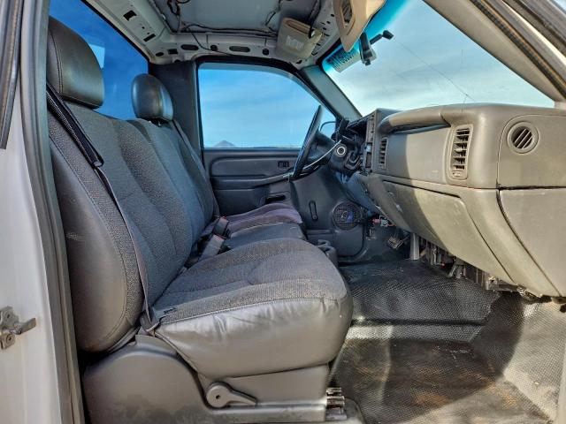 Chevrolet Silverado C1500 Image 7