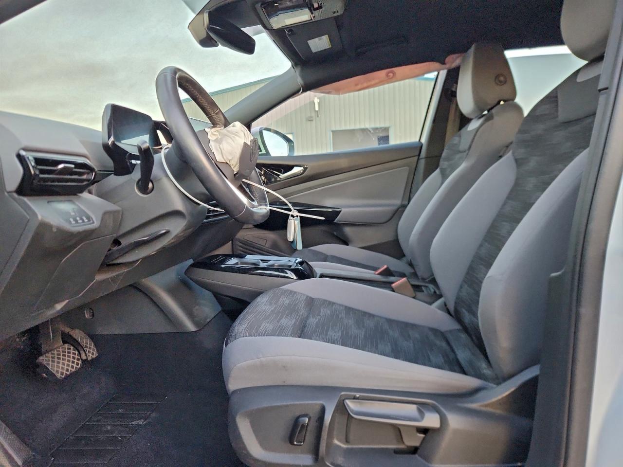 Volkswagen ID.4 Pro Image 11