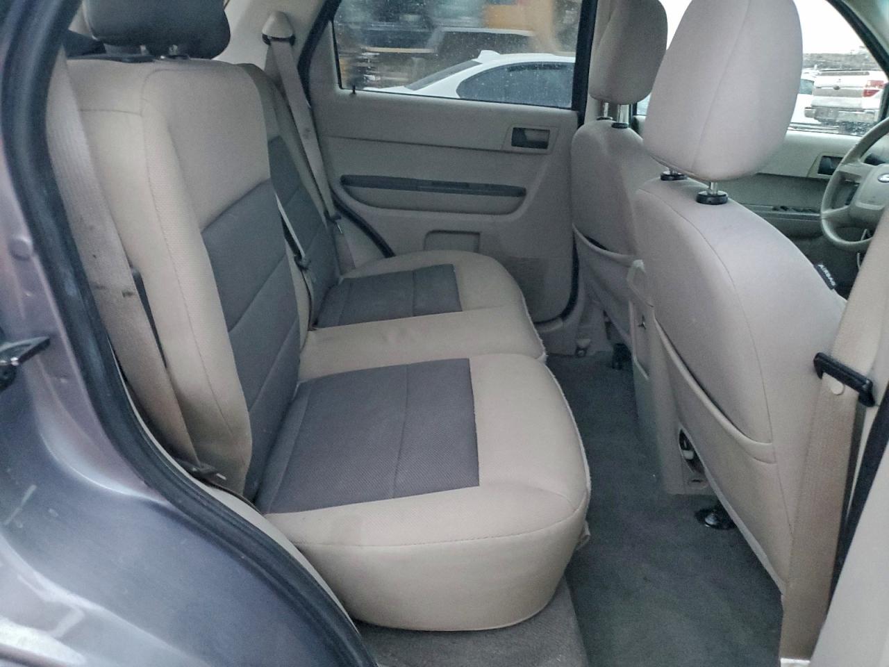 Ford Escape Hev Image 8