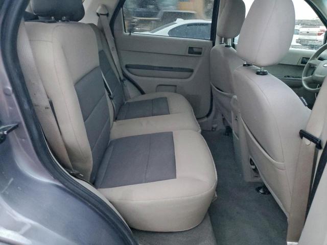 Ford Escape Hev Image 8