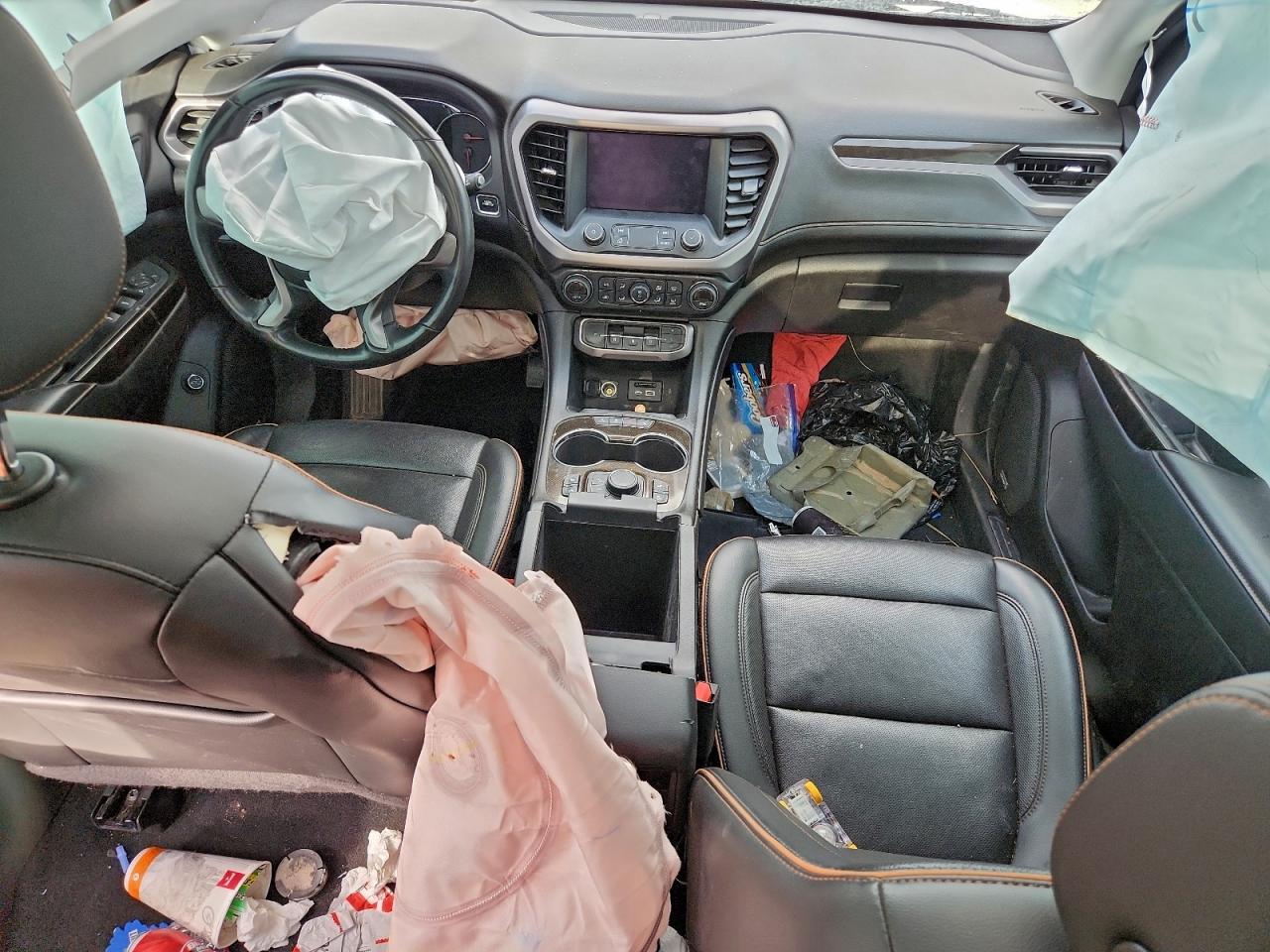 GMC Acadia At4 Image 6