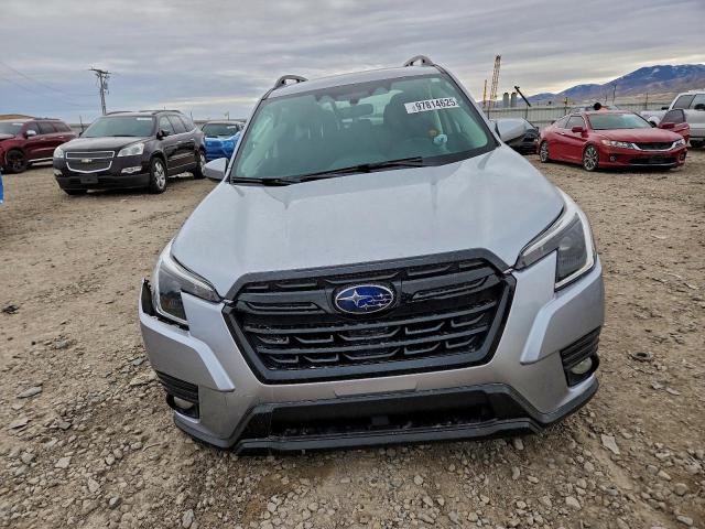 Subaru Forester Premium Image 7