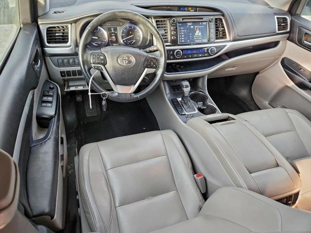 Toyota Highlander Xle Image 9