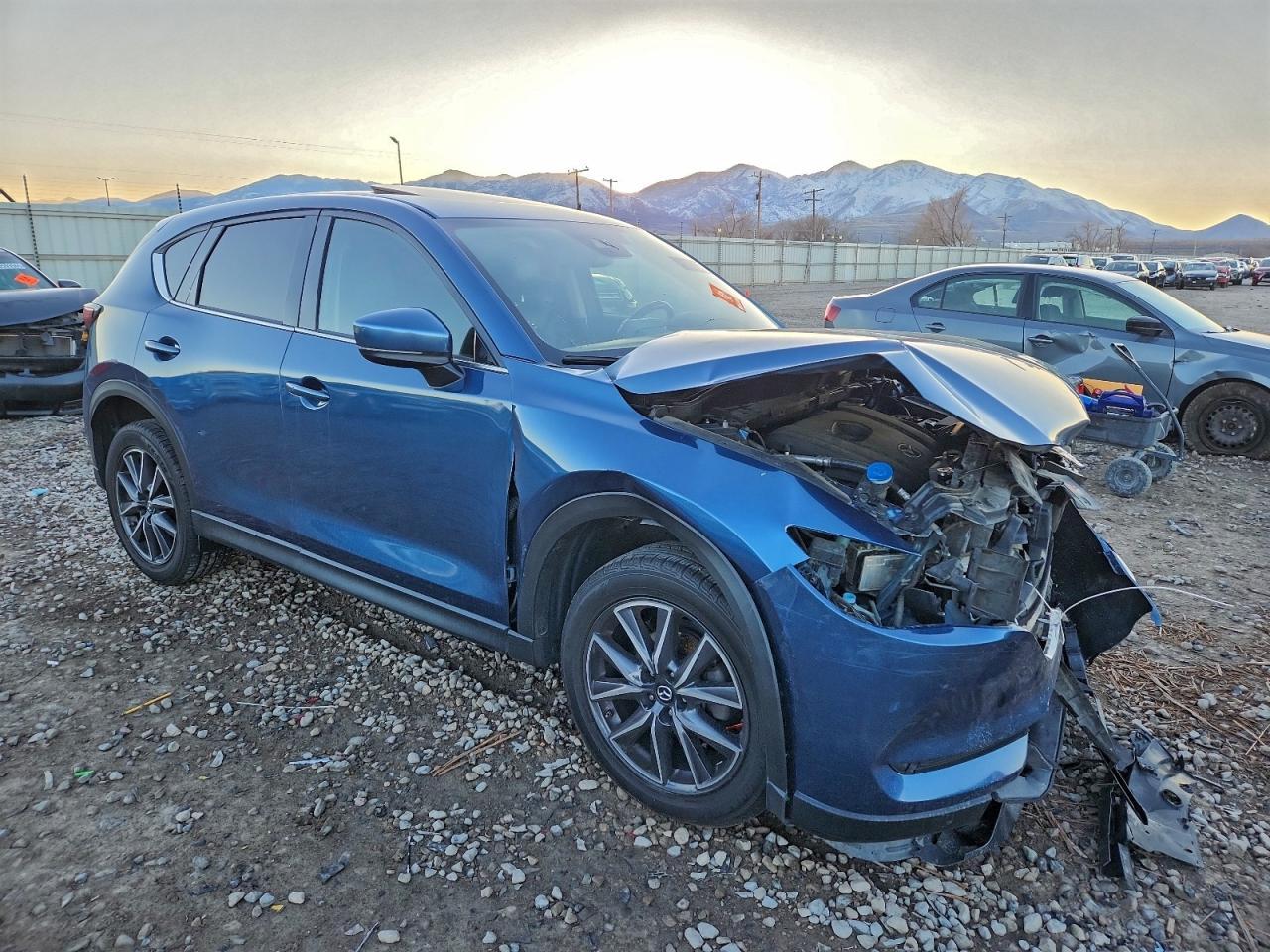 Mazda Cx Grand Touring Image 2