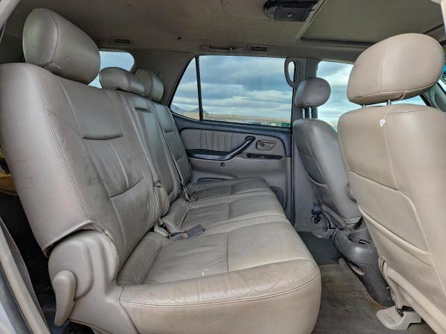 Toyota Sequoia Limited Image 10