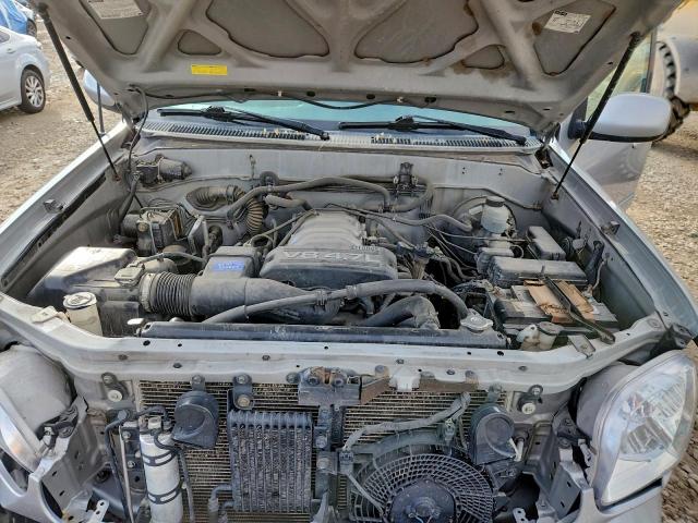 Toyota Sequoia Limited Image 2