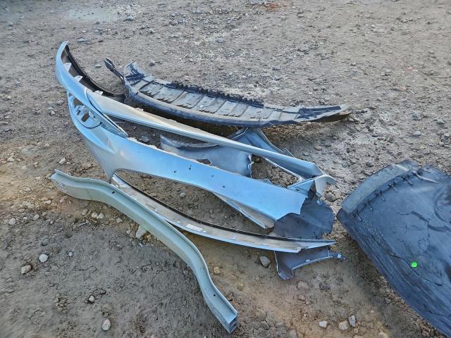 Buick Regal Essence Image 13