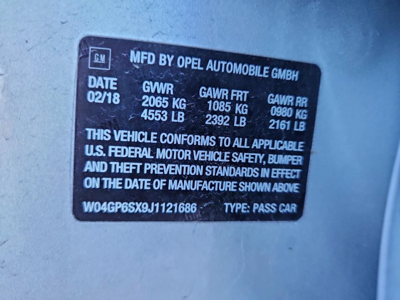 Buick Regal Essence Image 12