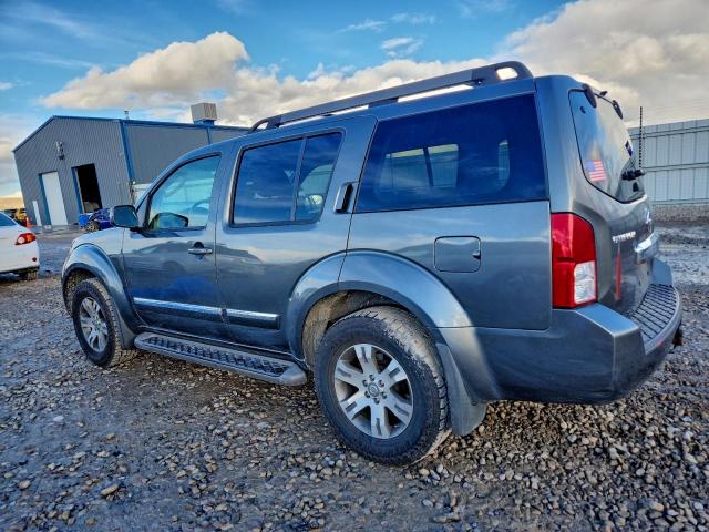 Nissan Pathfinder S Image 5