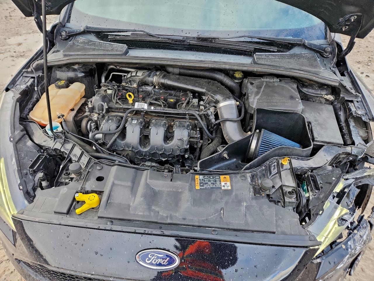 Ford Focus St Image 10