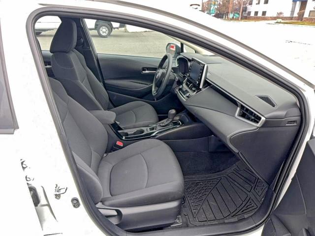 Toyota Corolla Le Image 2