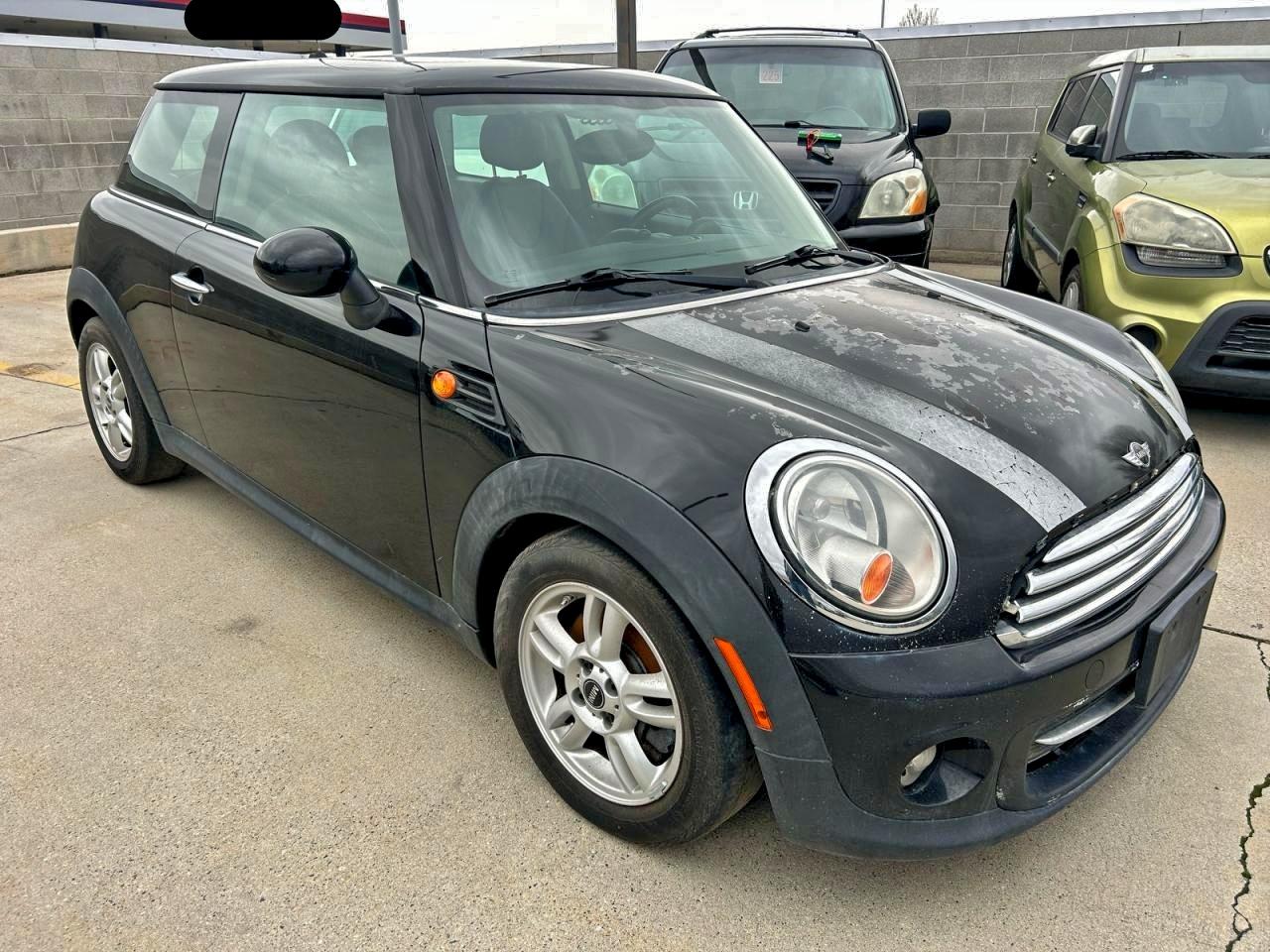 MINI Cooper Image 1