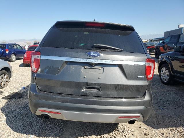 Ford Explorer Xlt Image 4