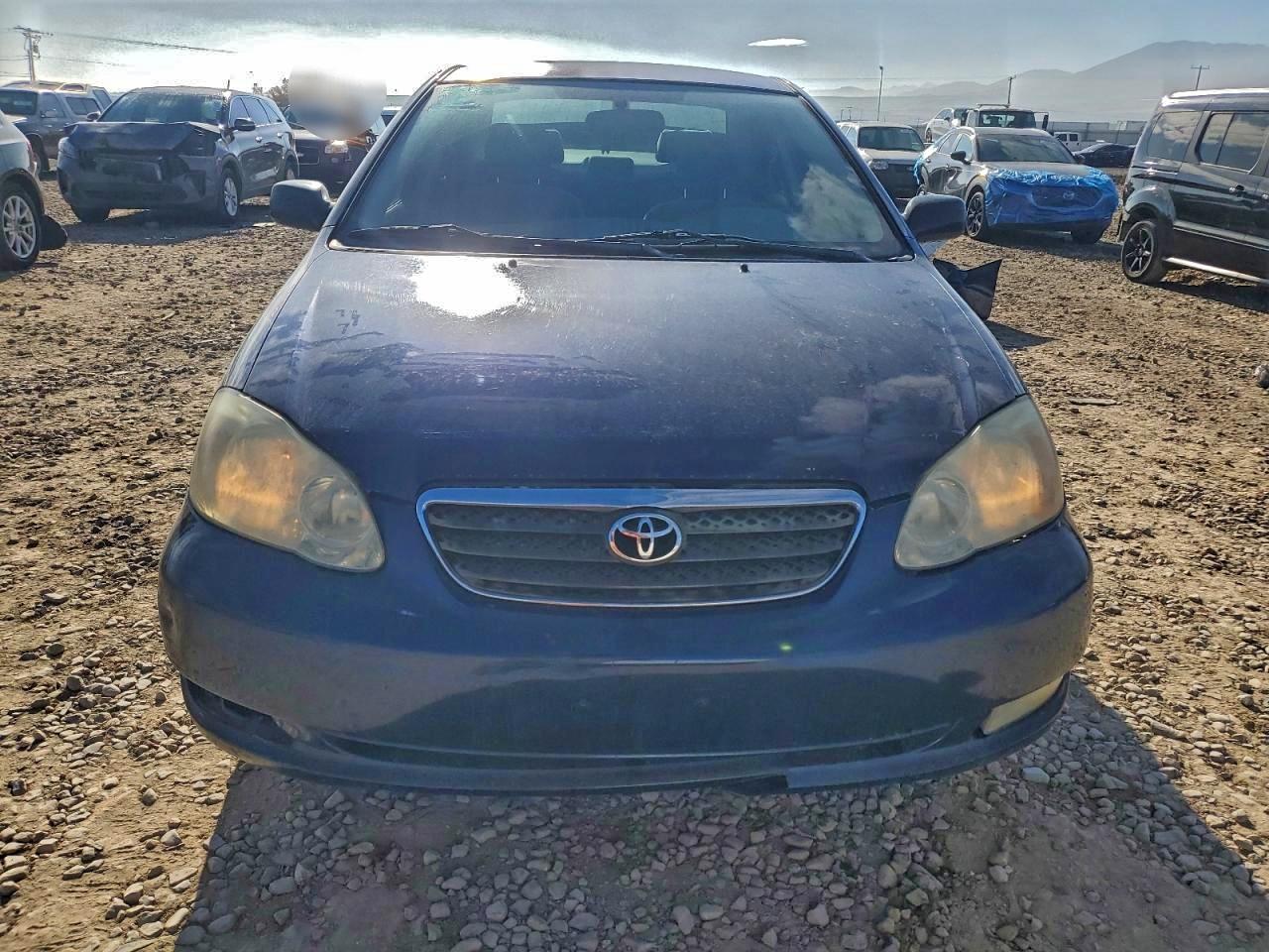 Toyota Corolla Ce Image 5