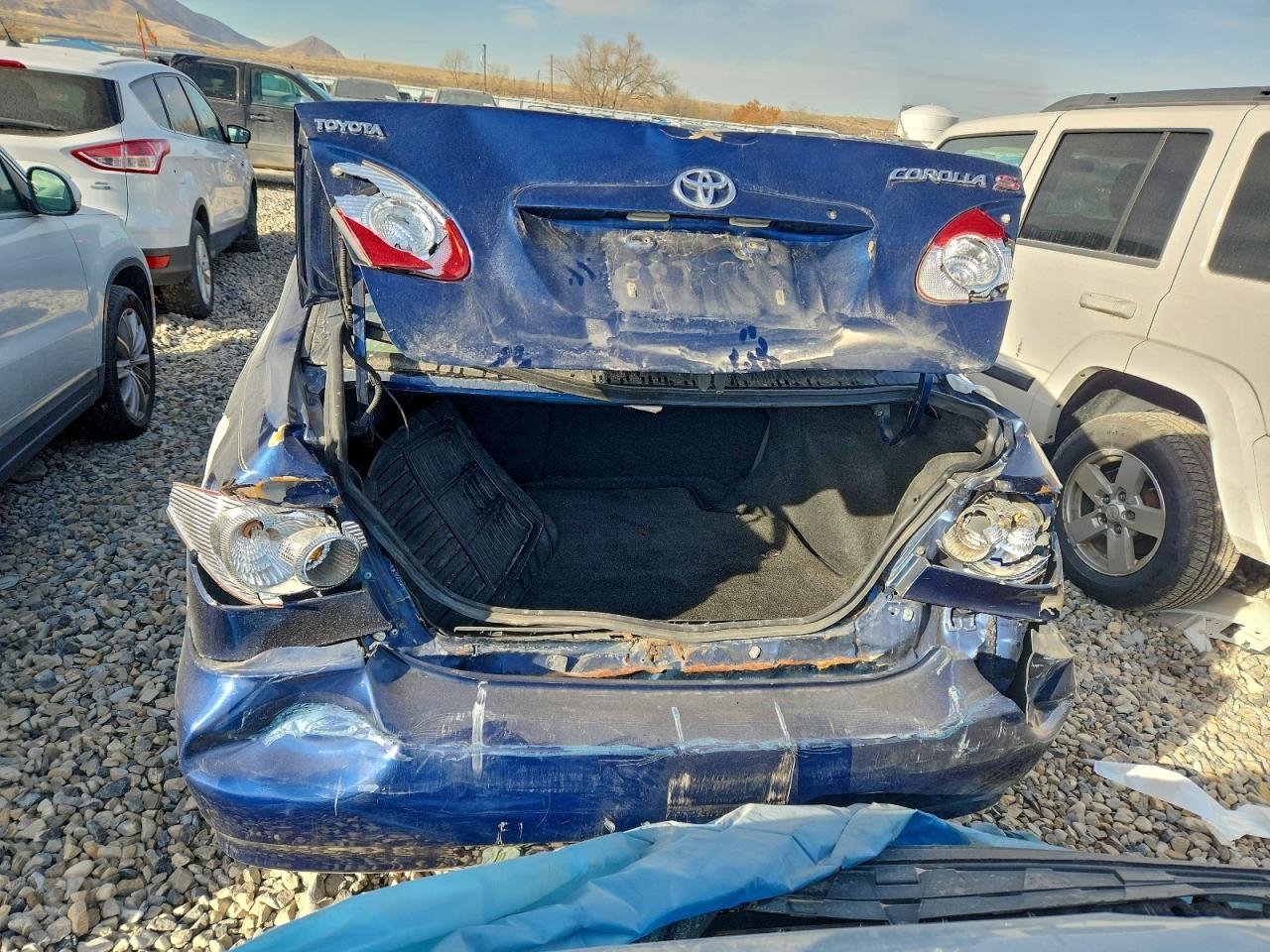 Toyota Corolla Ce Image 3