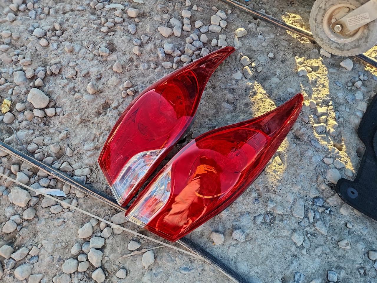 Hyundai ELANTRA Gls Image 5