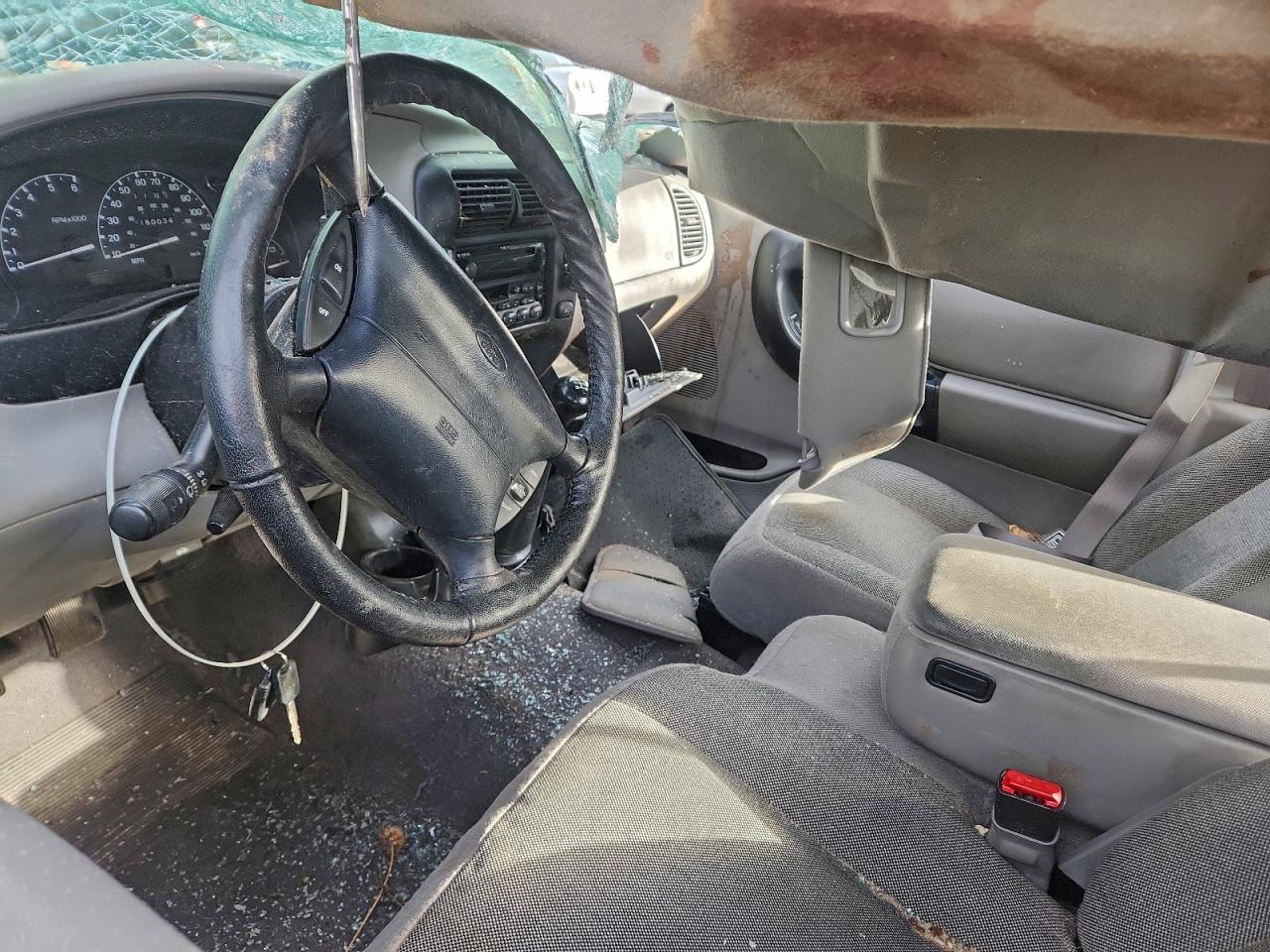 Ford Ranger Super Cab Image 5