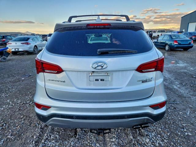 Hyundai SANTA FE Image 11