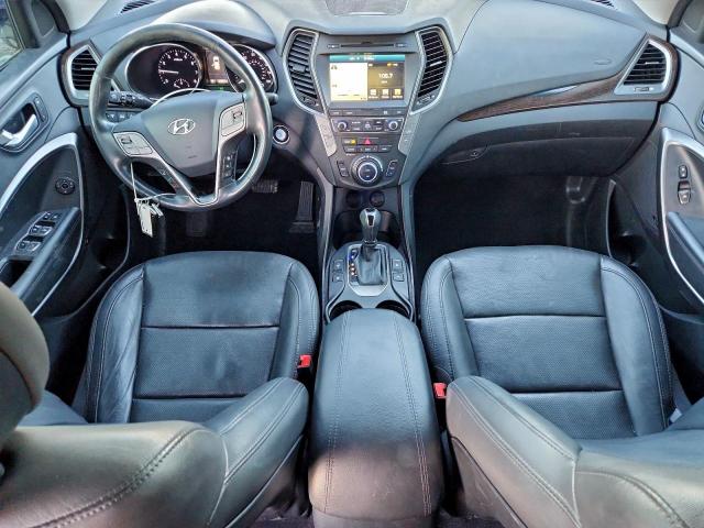 Hyundai SANTA FE Image 6