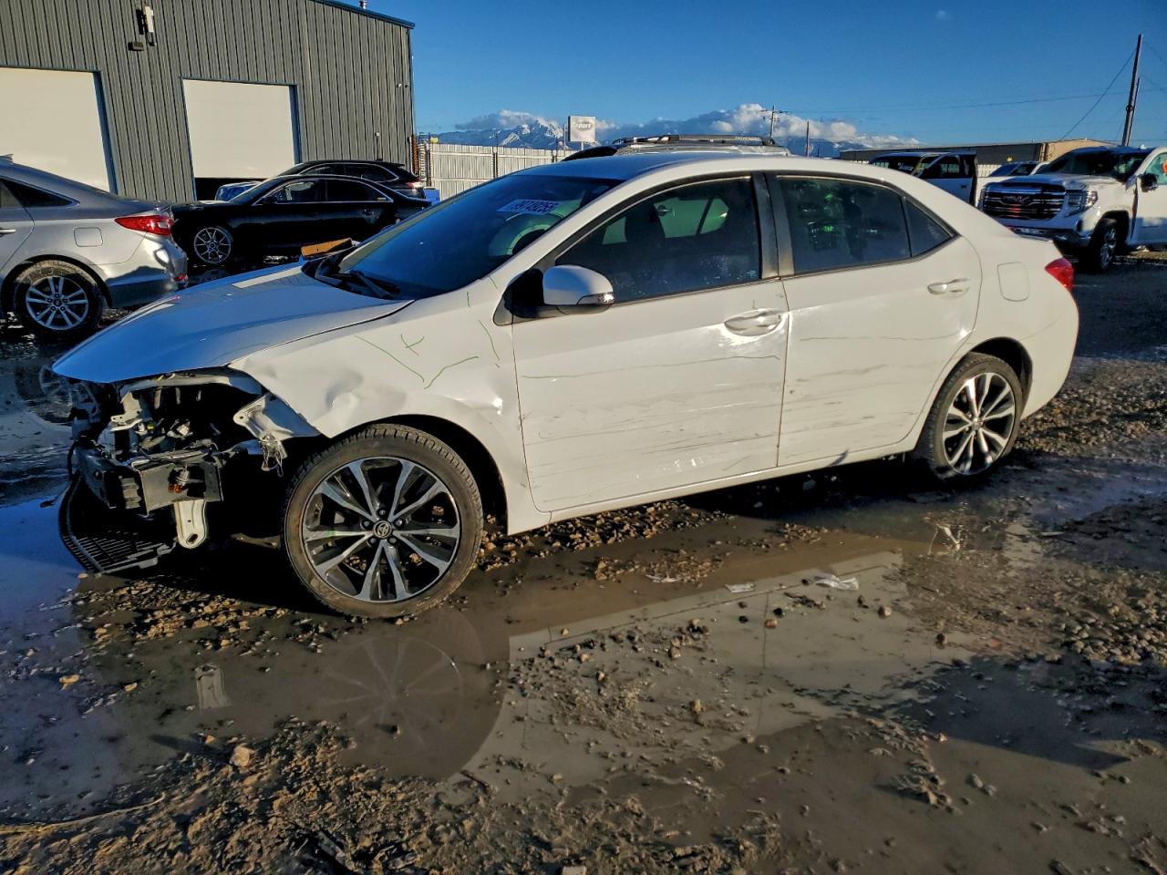 Toyota Corolla L Image 1