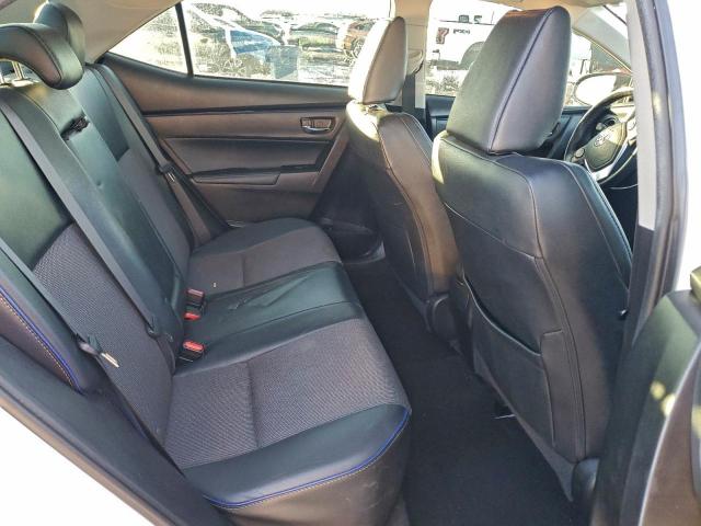 Toyota Corolla L Image 7