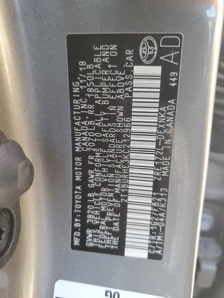 Toyota Corolla L Image 8