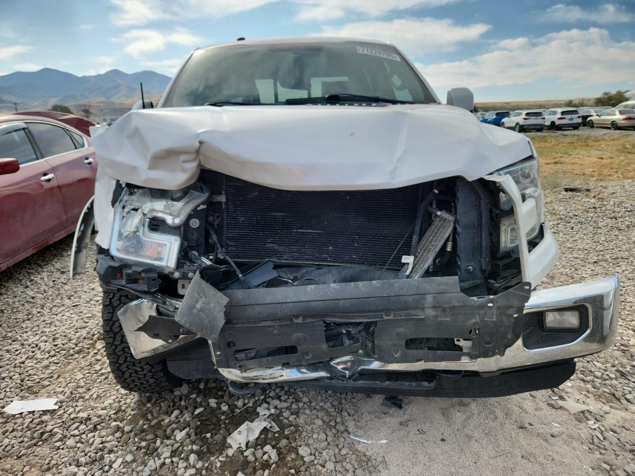 Ford F-150 Supercrew Image 3