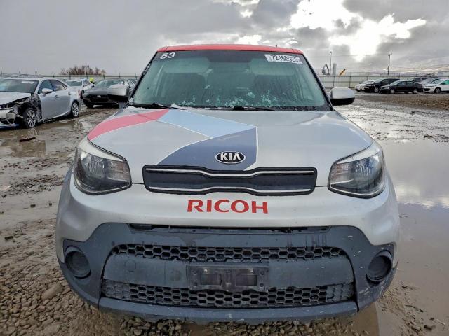 Kia Soul Image 3