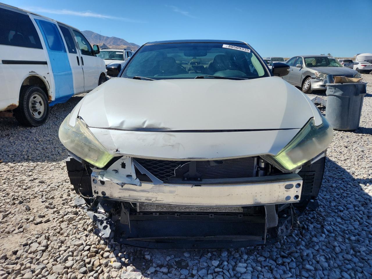 Nissan Maxima 3.5s Image 4