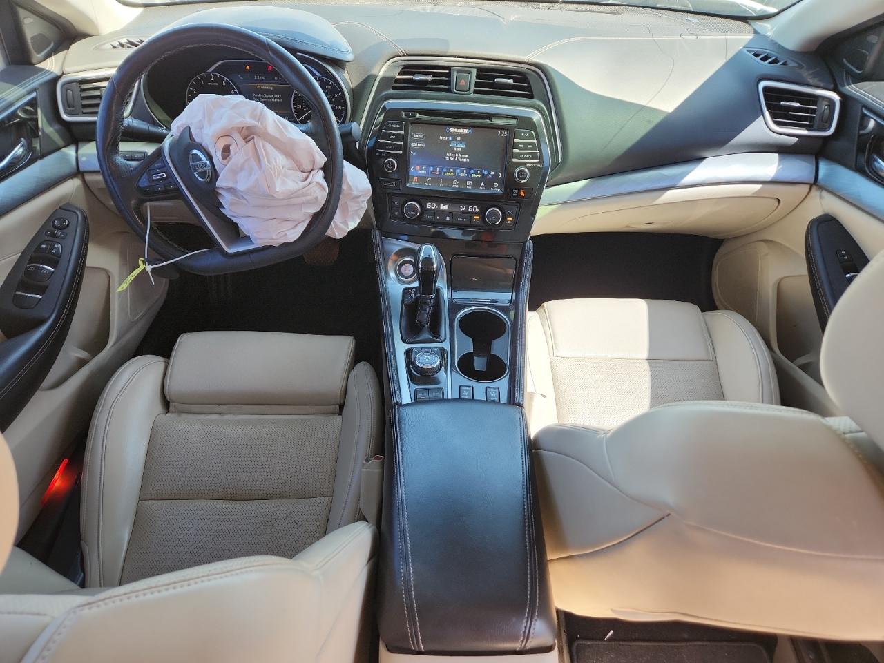 Nissan Maxima 3.5s Image 10