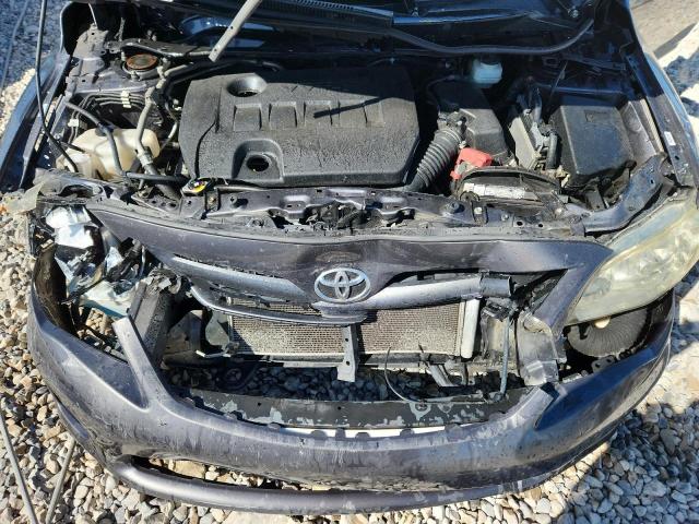 Toyota Corolla Base Image 7