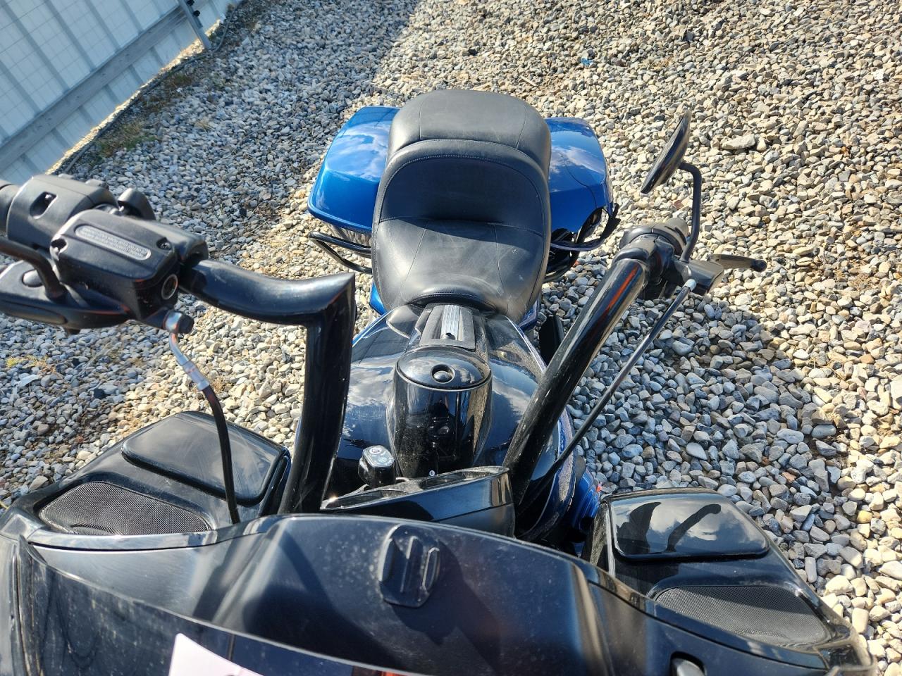 Harley-Davidson Fltrk Image 9