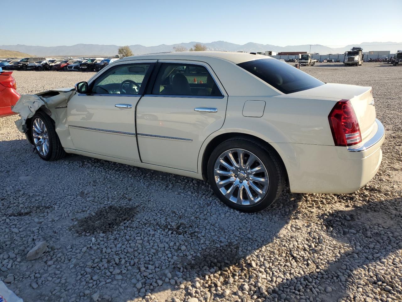 Chrysler 300 Image 6