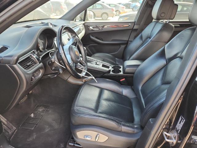 Porsche Macan S Image 11