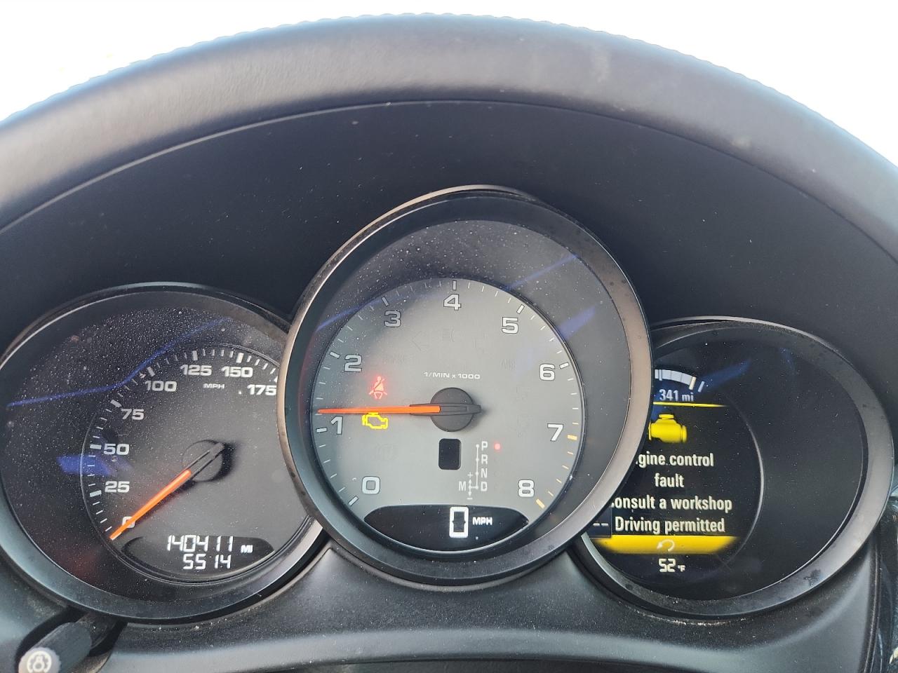 Porsche Macan S Image 8