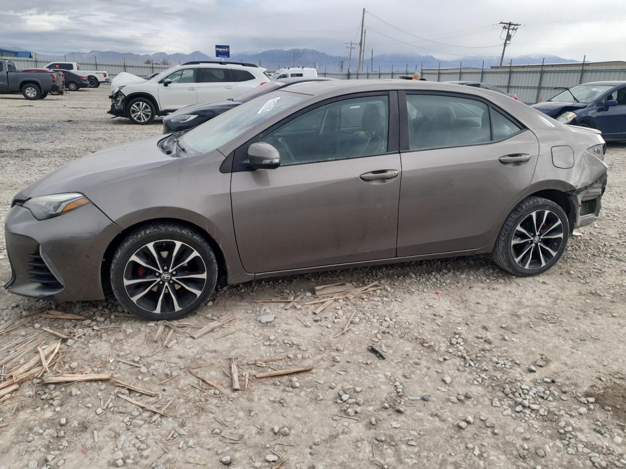 Toyota Corolla L Image 1