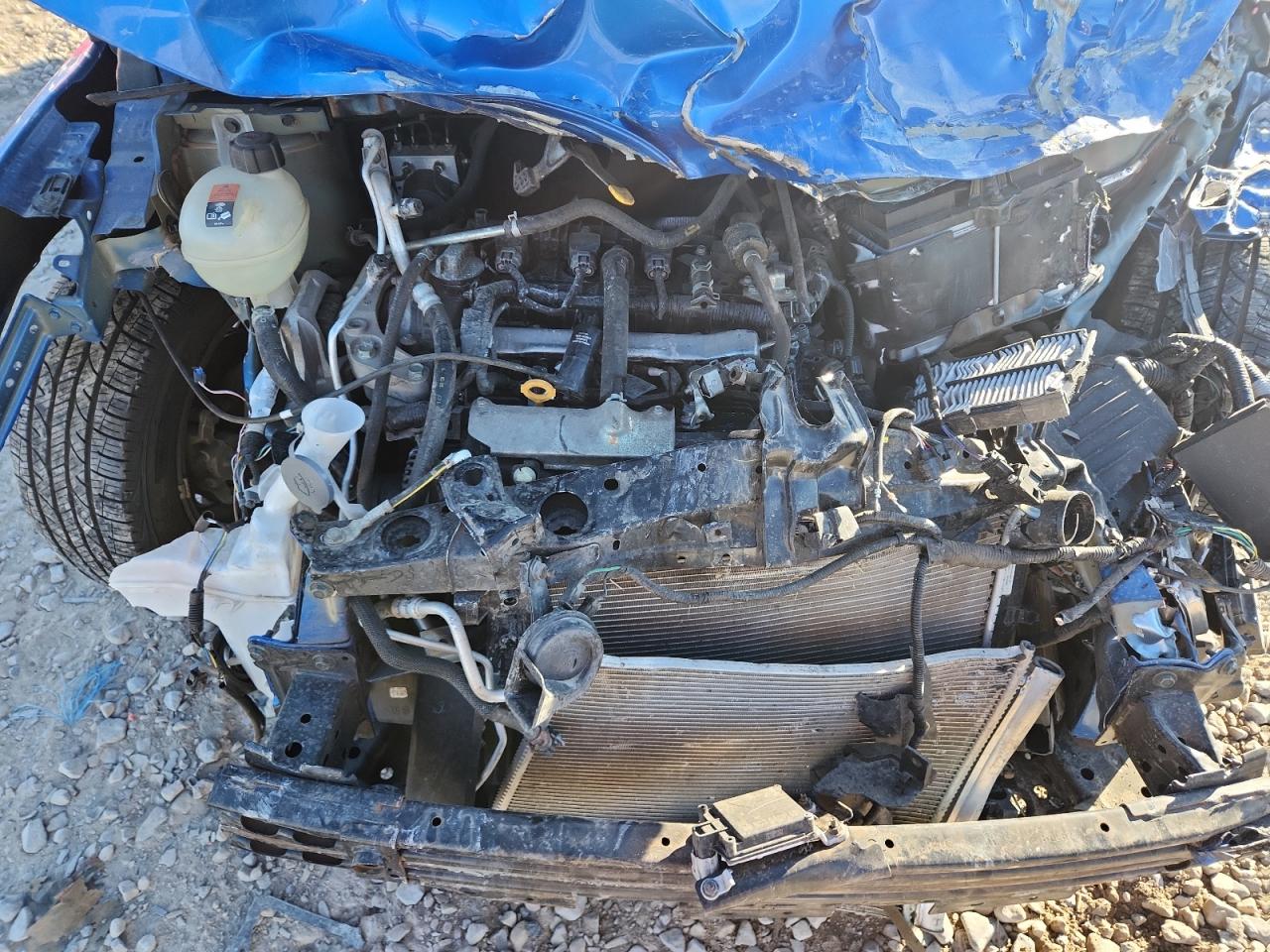 Nissan Versa Sv Image 11