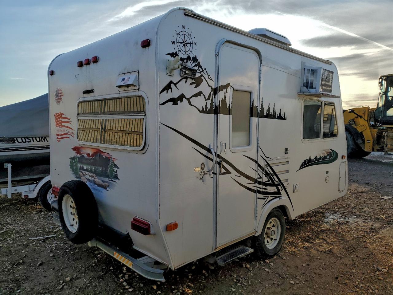 Aeroliner Trailer Image 3