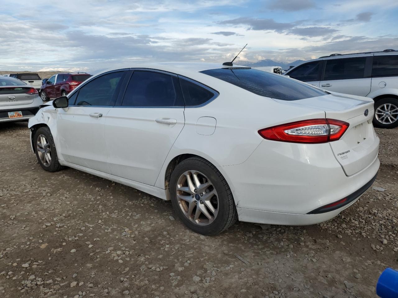 Ford Fusion Se Image 4