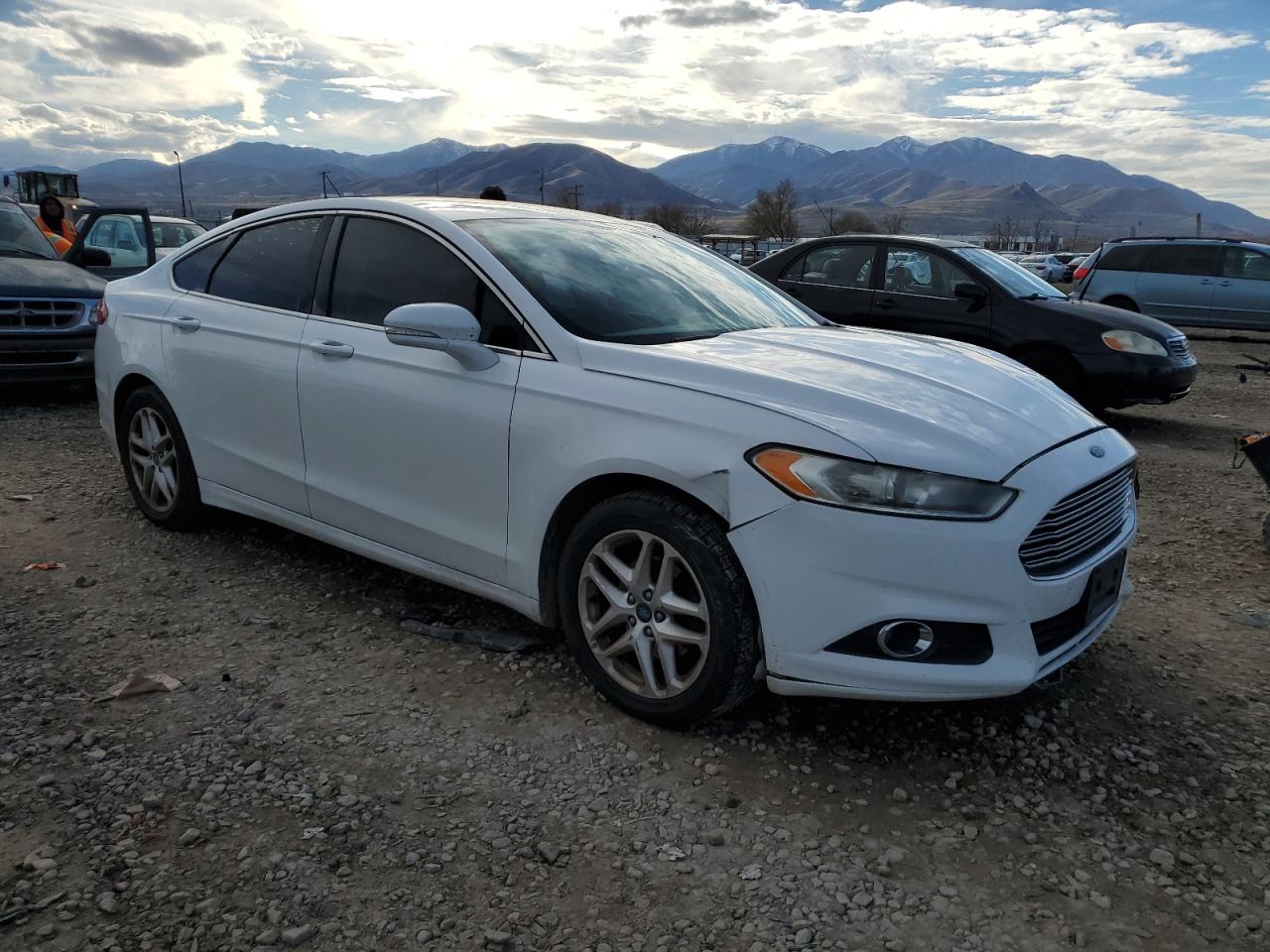 Ford Fusion Se Image 3