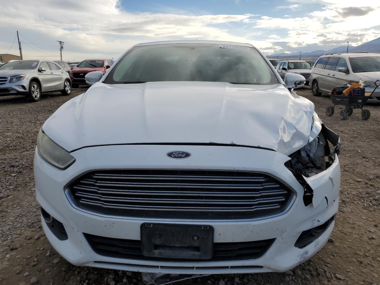 Ford Fusion Se Image 6